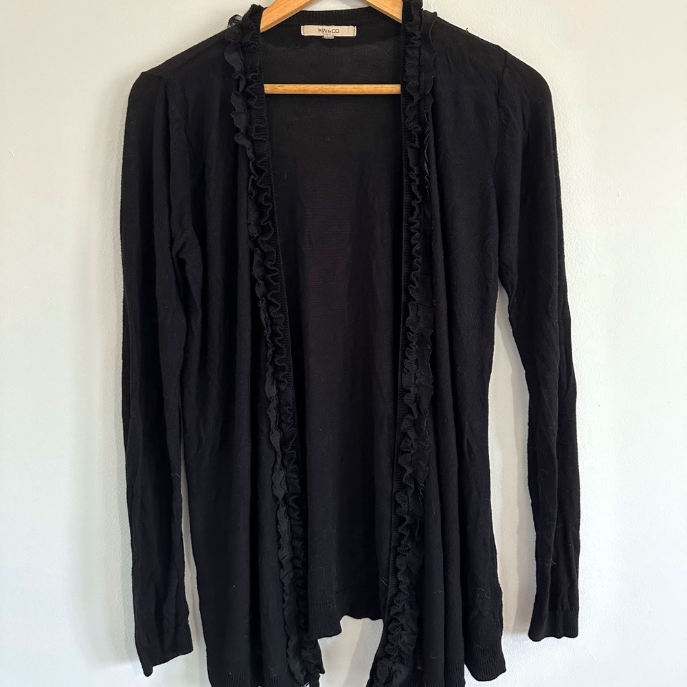 RW&Co black knit cardigan with ruffle L